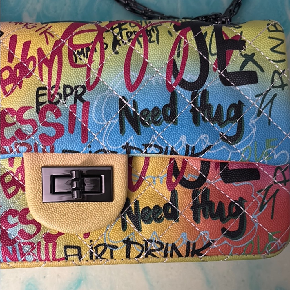 Colorful Graffiti Chain Shoulder Bag - Picture 2 of 6